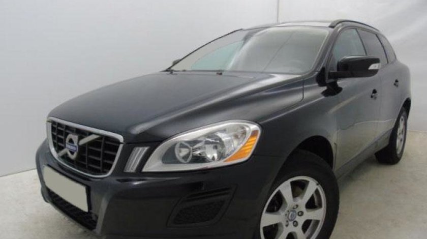 Volvo XC 60 D3 Kinetic Start/Stop - 1.984 cc / 136 CP 2013