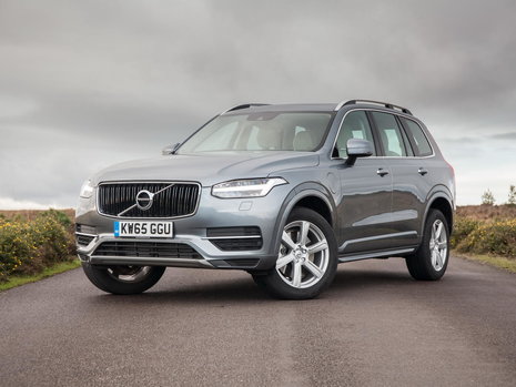 Volvo XC90 T8 - Galerie Foto