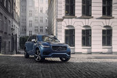 Volvo XC90 T8 R-Design