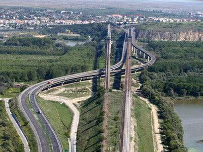 Vom plati taxa pentru trecerea podului peste Dunare Fetesti-Cernavoda