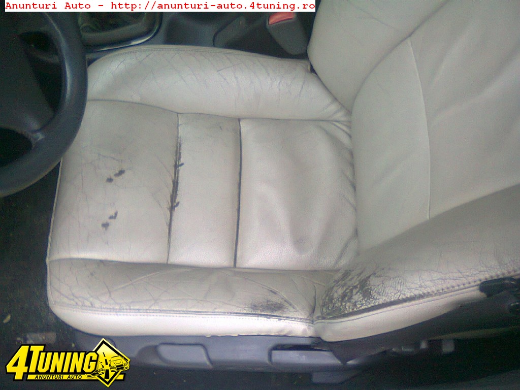 VOPSESC PIELE AUTO ORICE CULOARE