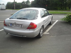 Vreau sa imi achizitionez o masina cu un buget de 1300-1500 euro, inmatriculata si e bun Ford Mondeo 1996-1999?