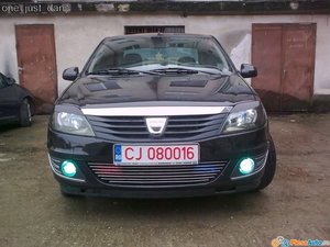 vreau sa-mi pun niste proiectoare mai calumea