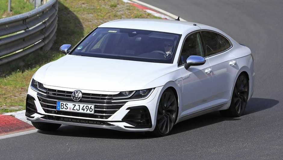 VW Arteon R necamuflat