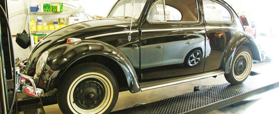 VW Beetle scos la vanzare cu 1 milion de dolari. "Poate a pus un zero in plus"