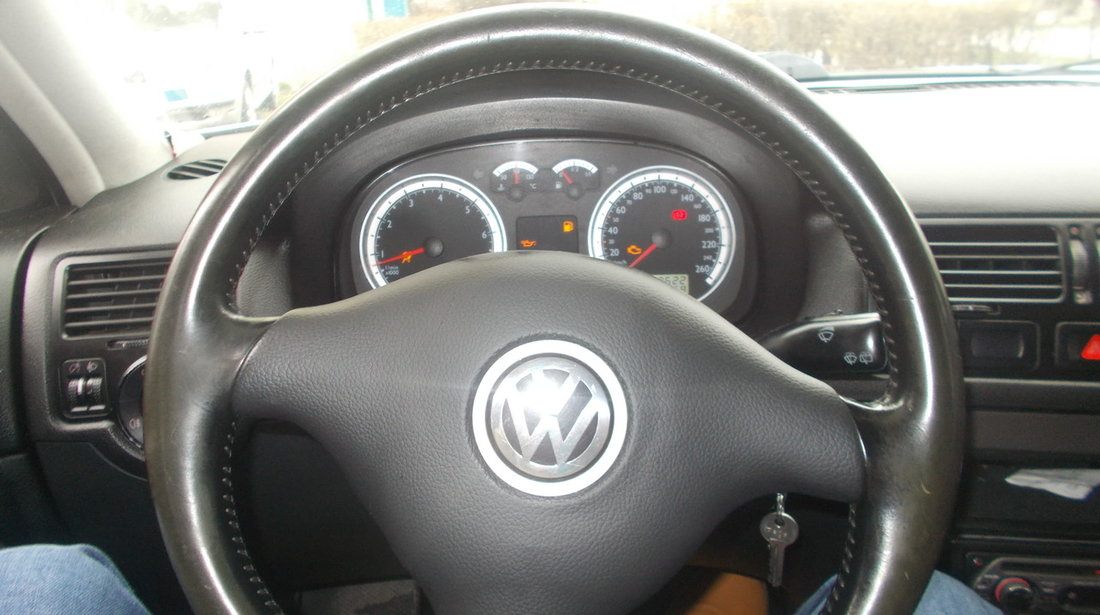 VW Bora 1.6 16 valve 2001