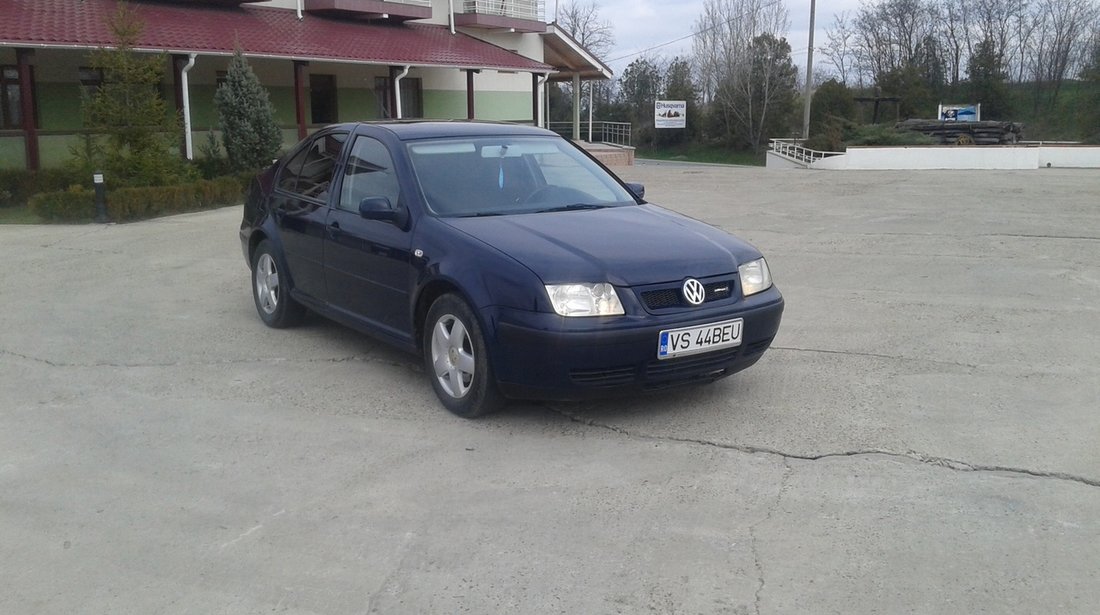 VW Bora 1.6 16 valve 2001