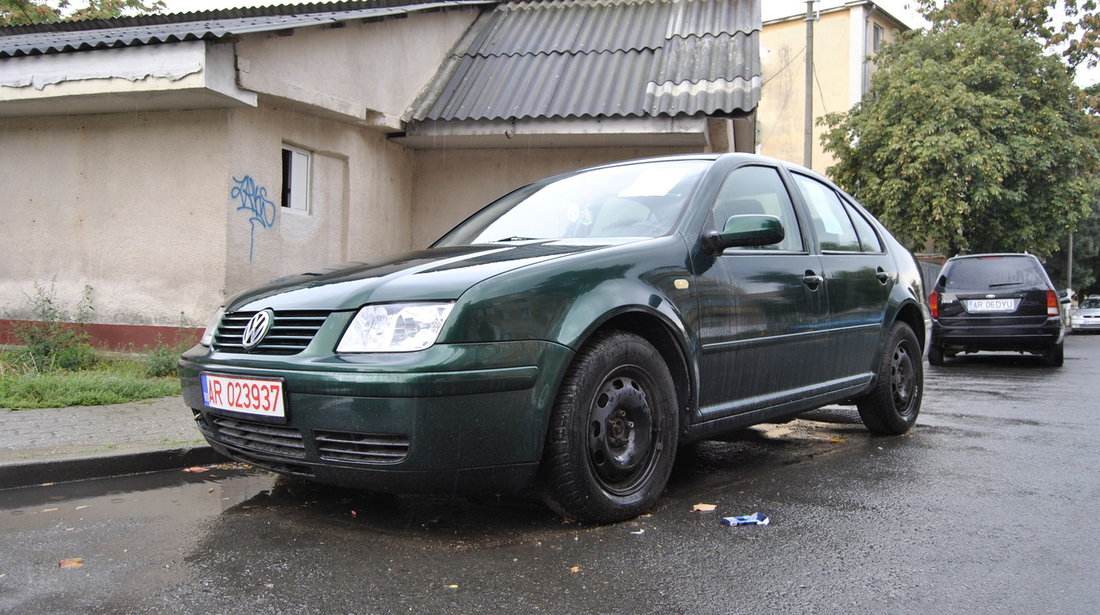 VW Bora 1.6 benzina 1999