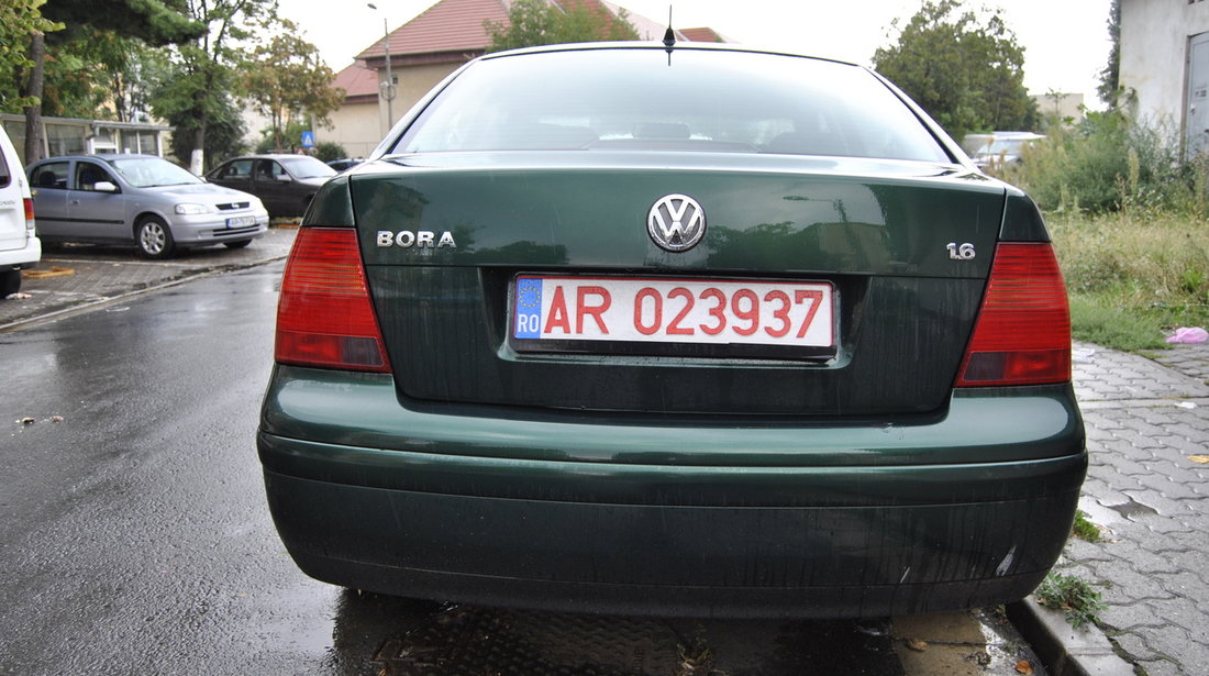 VW Bora 1.6 benzina 1999