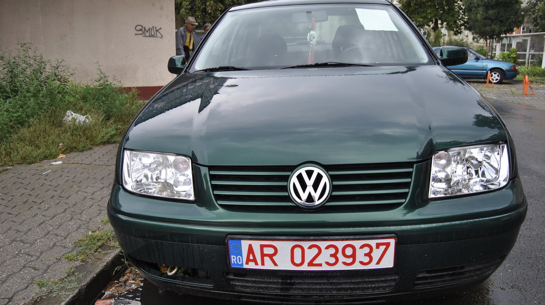 VW Bora 1.6 benzina 1999