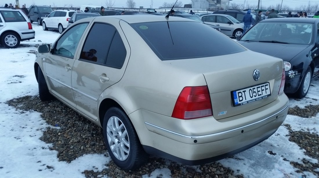 VW Bora 1.9 TDI (DI rosu) 2002