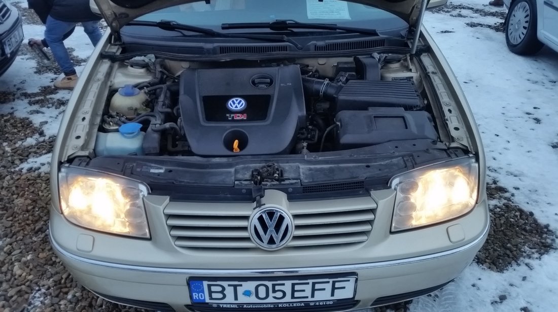 VW Bora 1.9 TDI (DI rosu) 2002