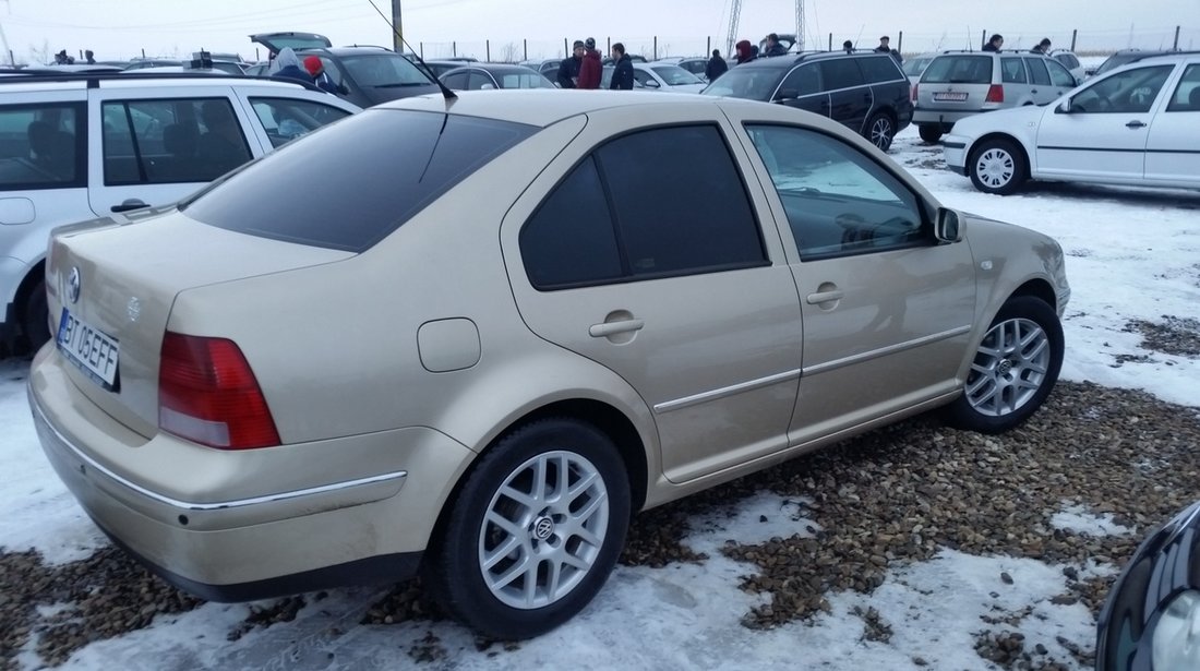 VW Bora 1.9 TDI (DI rosu) 2002