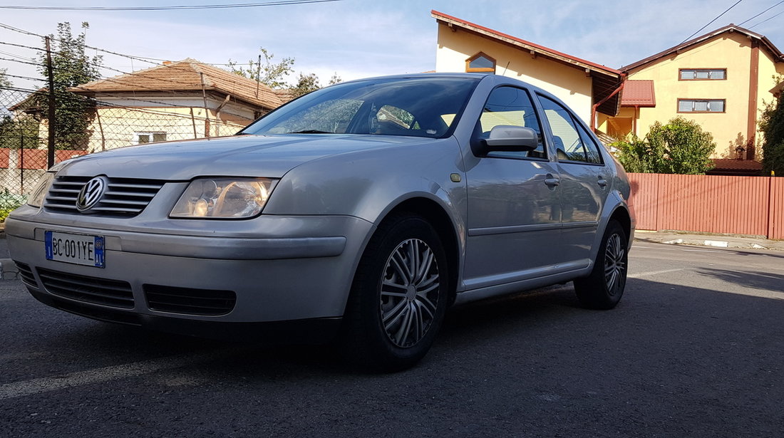 VW Bora 2.3i+GPL 6Trepte 4Motion 2000