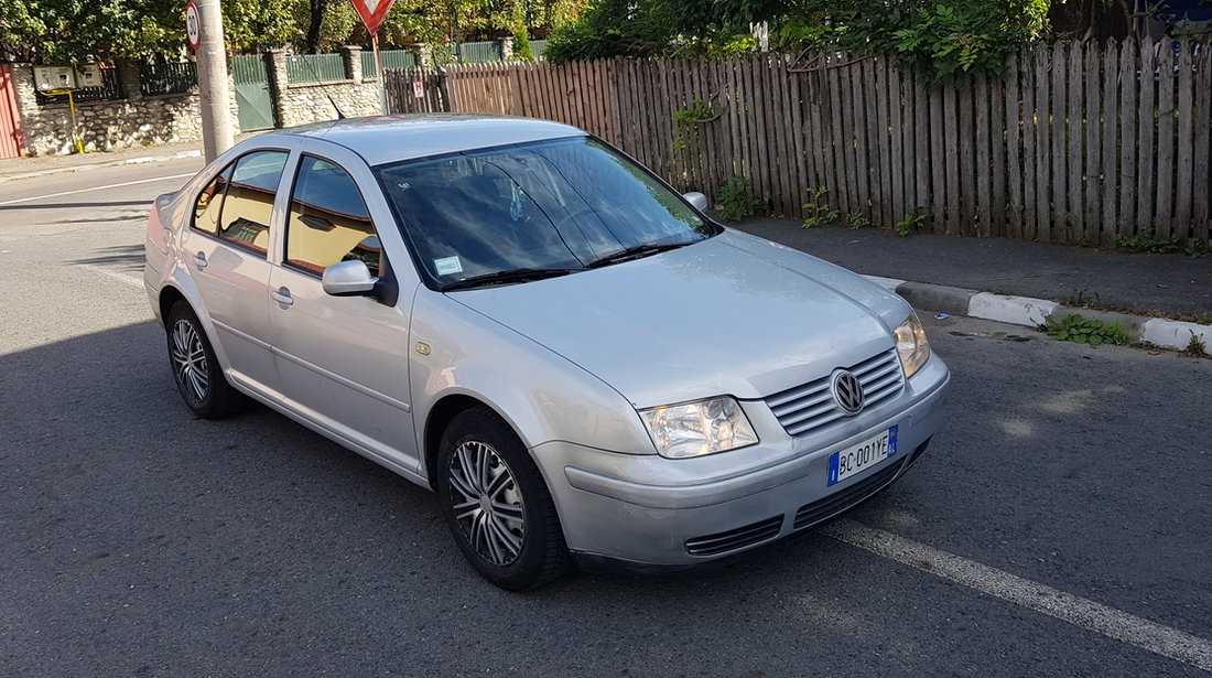 VW Bora 2.3i+GPL 6Trepte 4Motion 2000