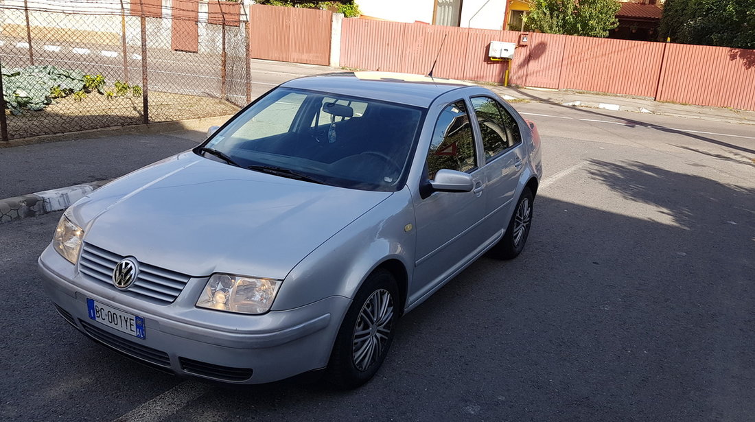 VW Bora 2.3i+GPL 6Trepte 4Motion 2000