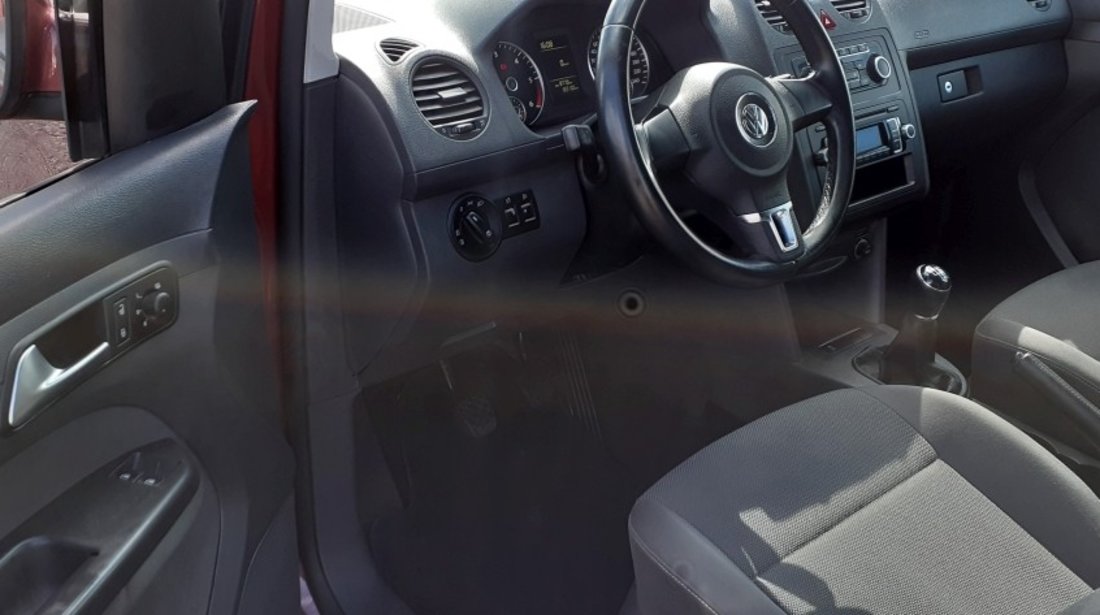 VW Caddy 2.0 TDI 2014
