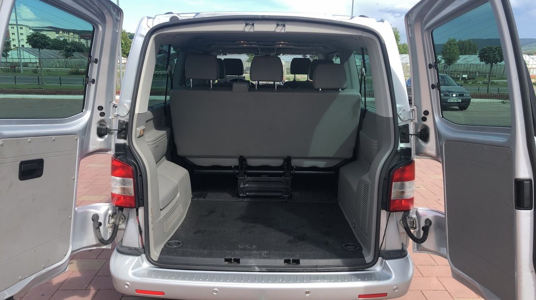 VW Caravelle 2.0 TDI 2012