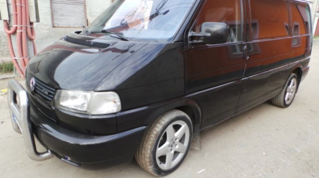 VW Caravelle 2.5TDi model 2000 1997