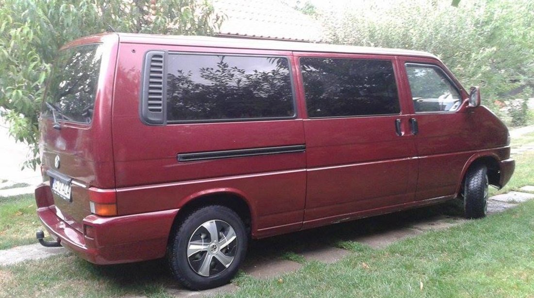 VW Caravelle acv 2461 2000