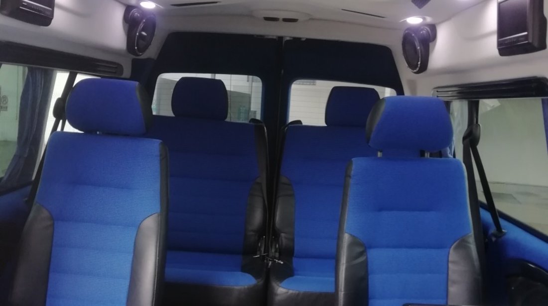 VW Caravelle T5 VIP PANORAMIC, 8+1, Automat 2011