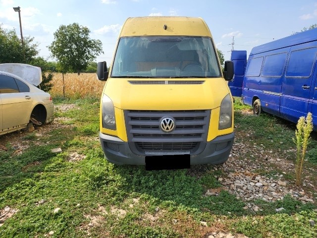 VW Crafter 2.5tdi (2461cm-80kw-109cp); Furgon