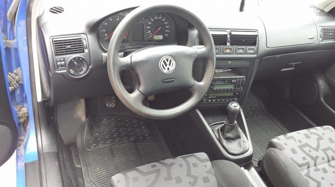 VW Golf 1.4 Benzina 1999
