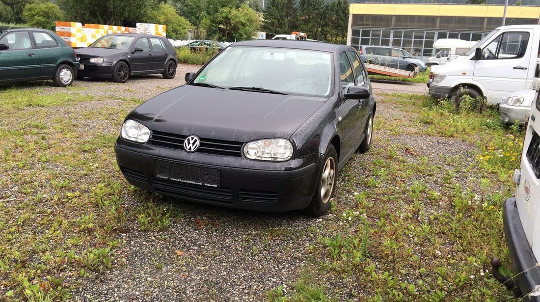 VW Golf 1.4 Benzina 2001