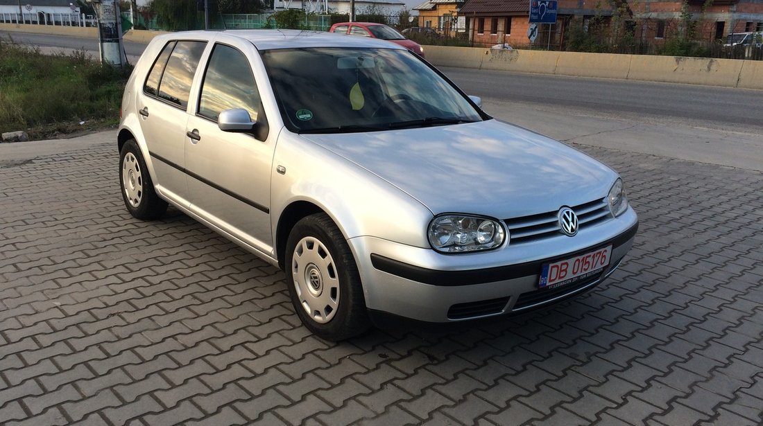 VW Golf 1,4 i 2001