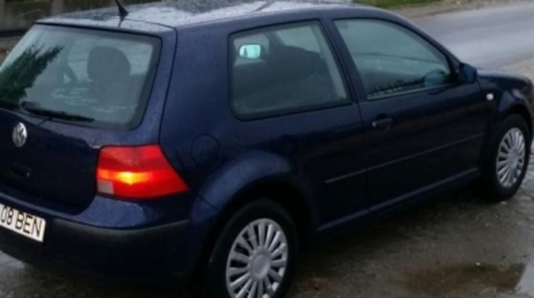 VW Golf 1,6, 16 V 2002