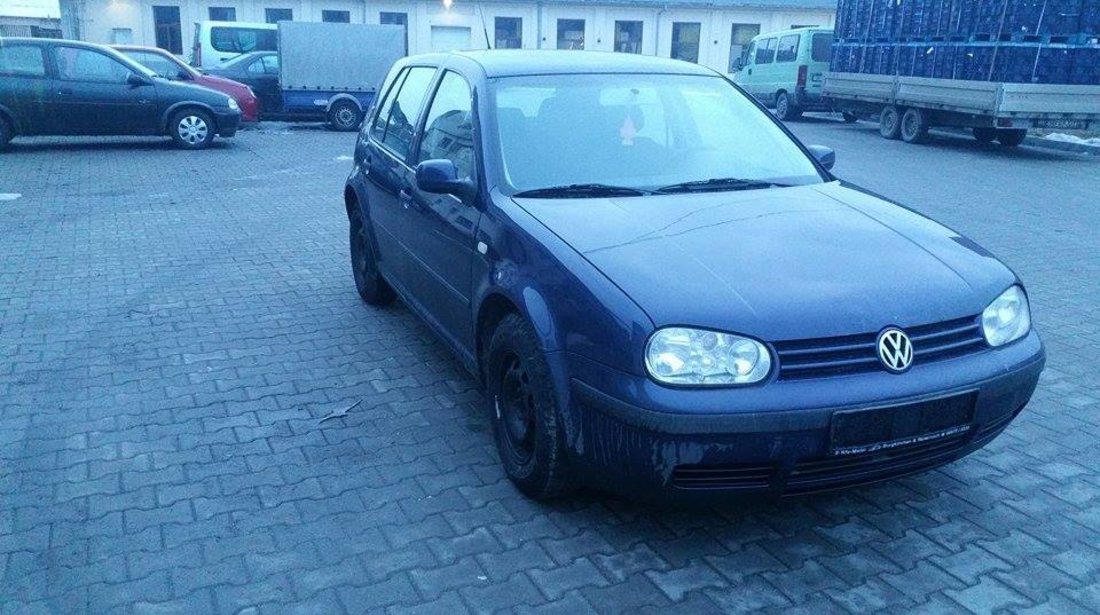 VW Golf 1.6 16v 2000