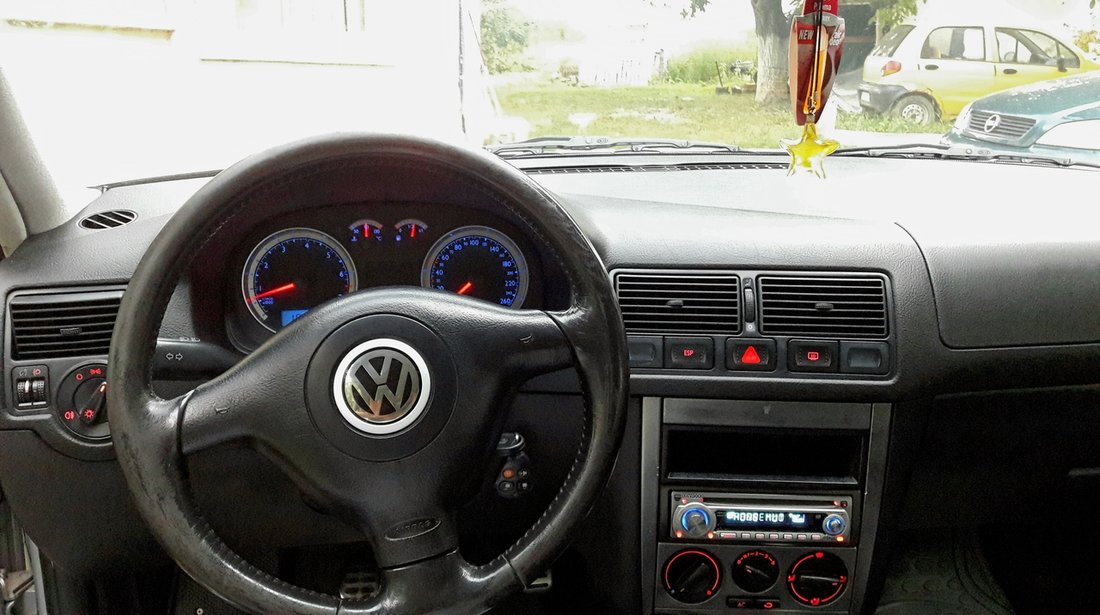 VW Golf 1.6 16v 2001