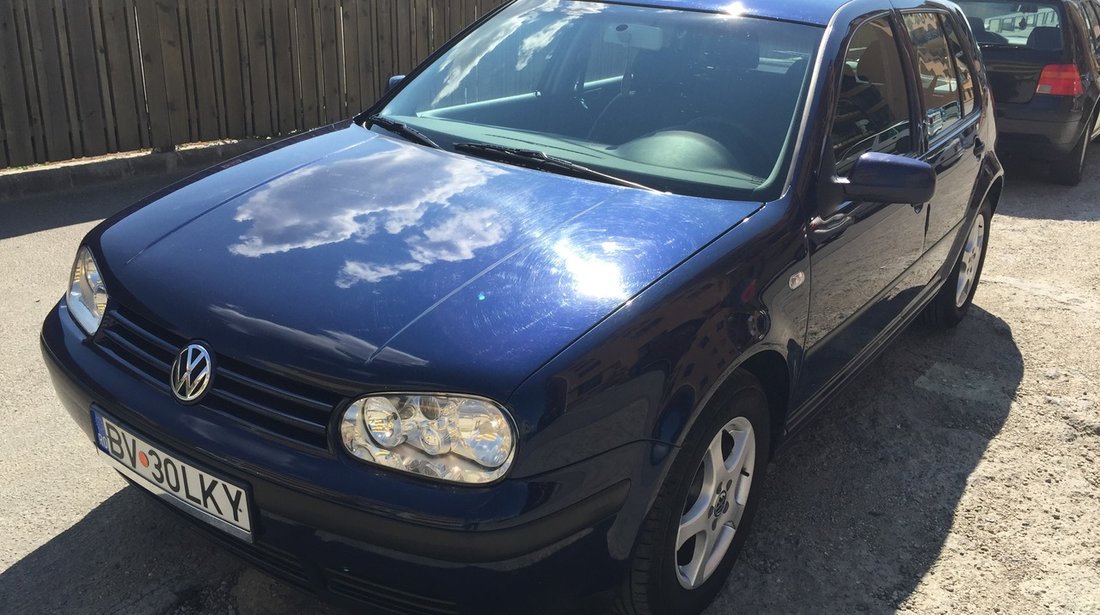 VW Golf 1.6 16v AZD 2002