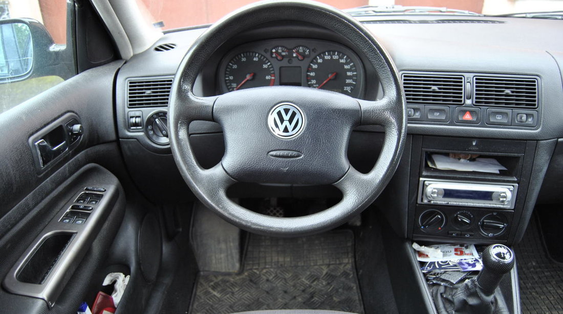VW Golf 1.6 2000