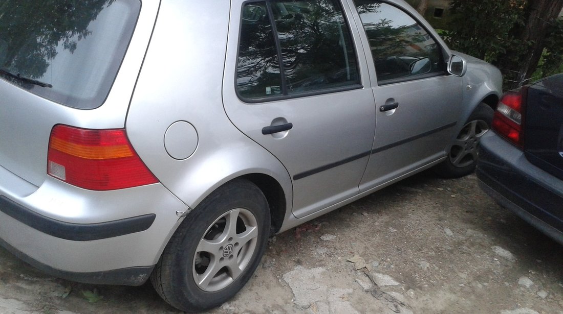 VW Golf 1.6 2001