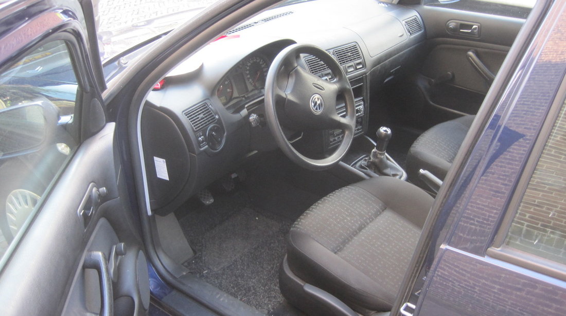 VW Golf 1.6 2001