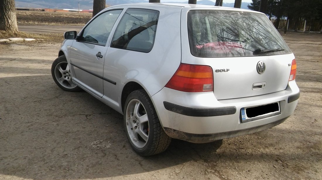 VW Golf 1.6 AZD 2002