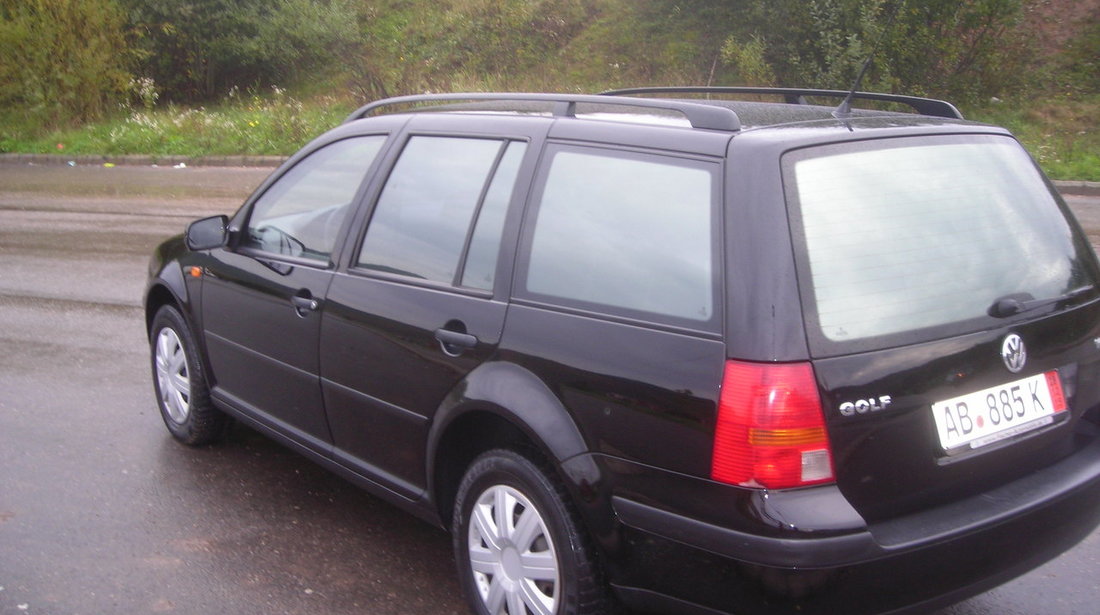 VW Golf 1.6 benzina 2005