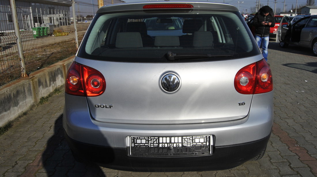 VW Golf 1.6 benzina 2006