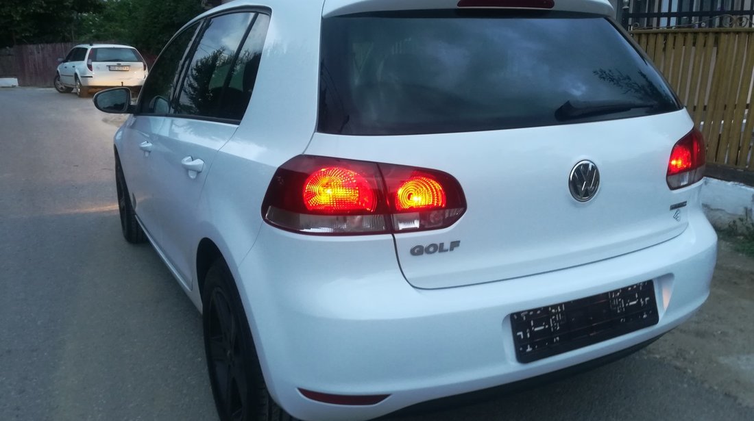VW Golf 1.6 benzina 2011