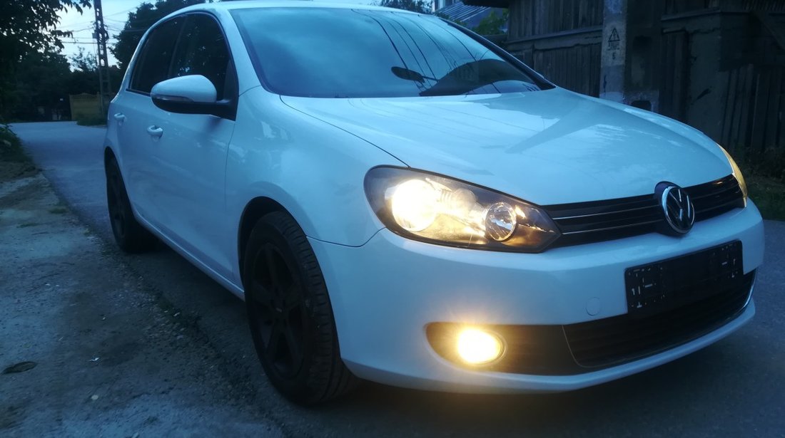 VW Golf 1.6 benzina 2011