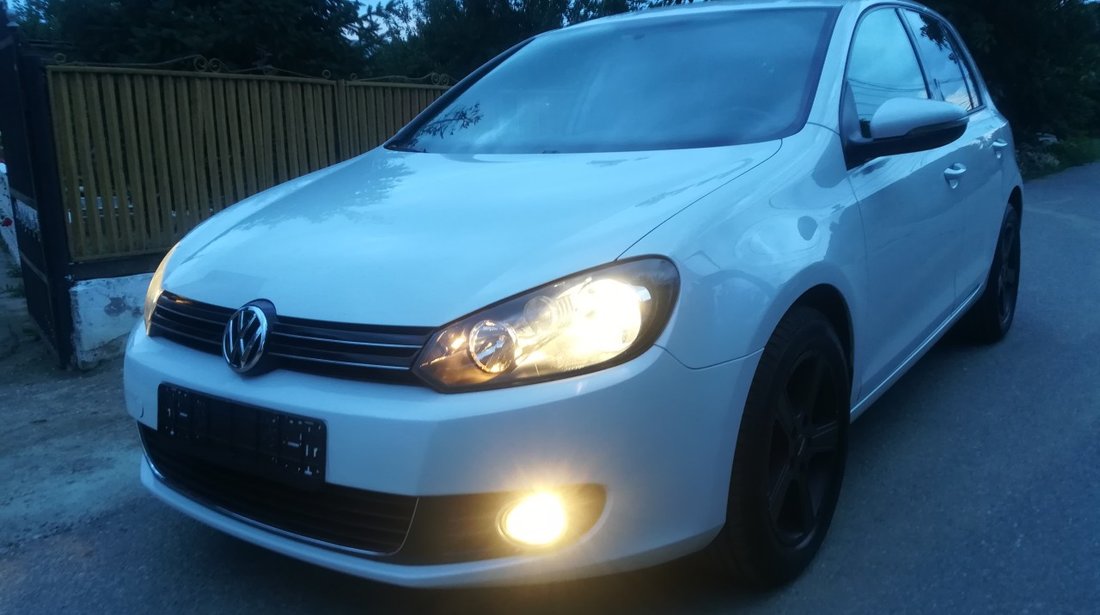 VW Golf 1.6 benzina 2011