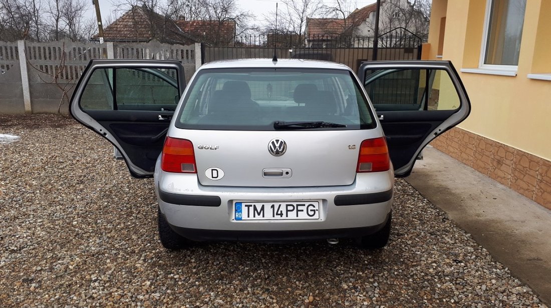 VW Golf 1.6 sr 1998