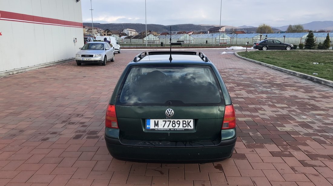 VW Golf 1.6i SR 2000