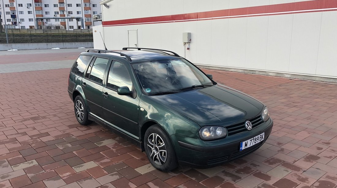 VW Golf 1.6i SR 2000