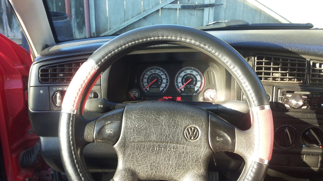 VW Golf 1,8 benzina 1995