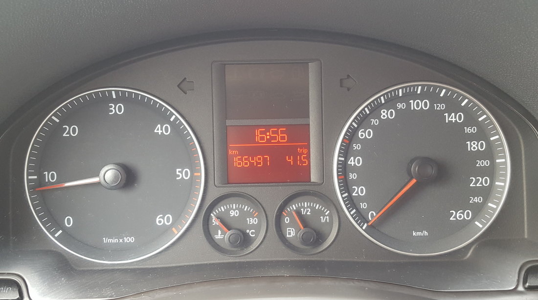 VW Golf 1.9 TDi – 105 CP 2005