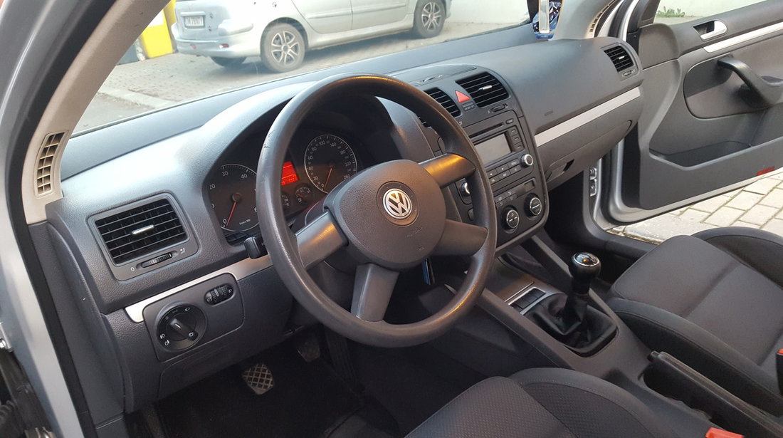 VW Golf 1.9 TDI DUBLU-CLIMA 2005