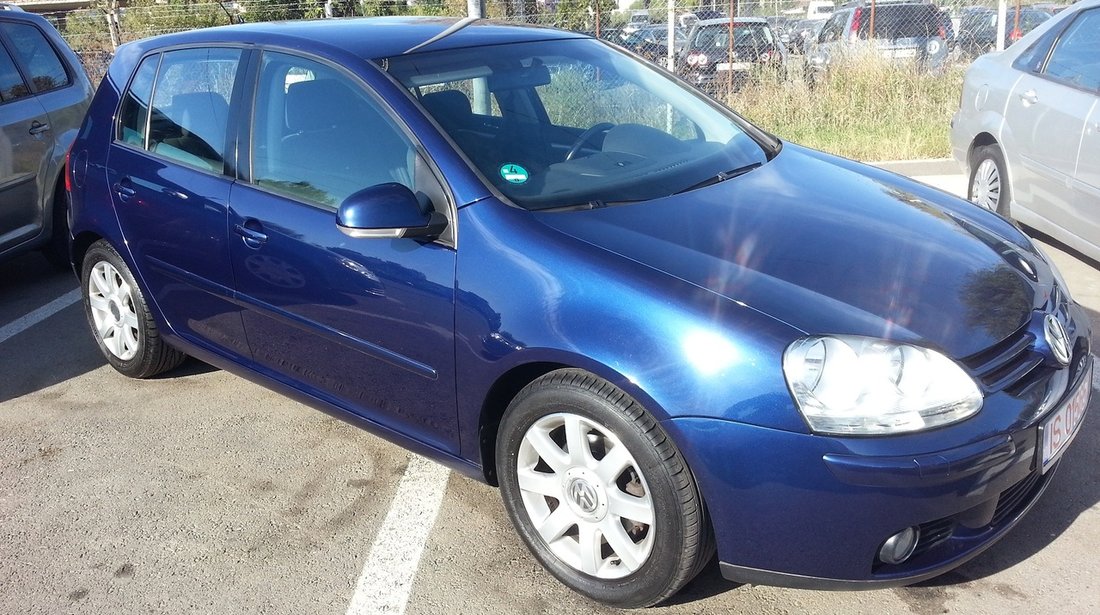 VW Golf 1,9tdi-105cp-e4 2005