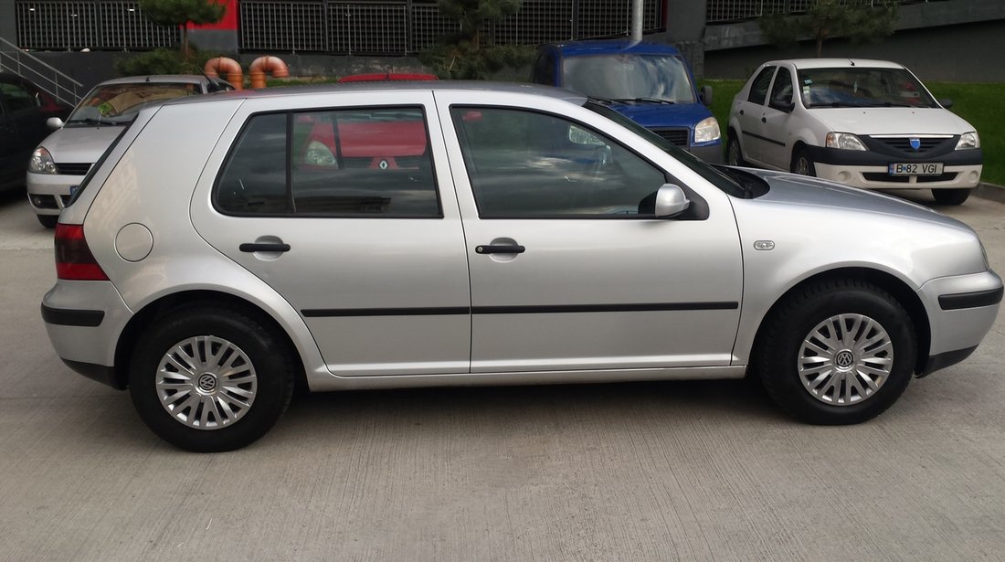 VW Golf 14 2001